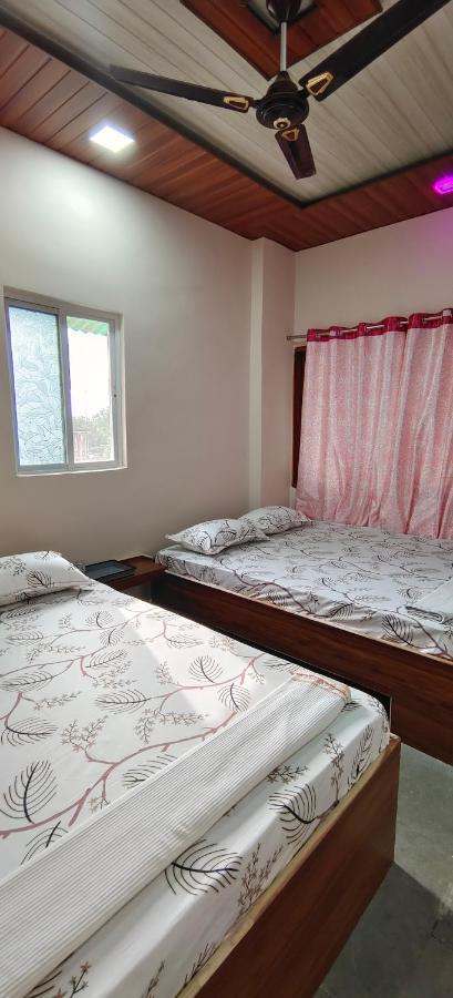 Hotel Anjali Ujjain Buitenkant foto