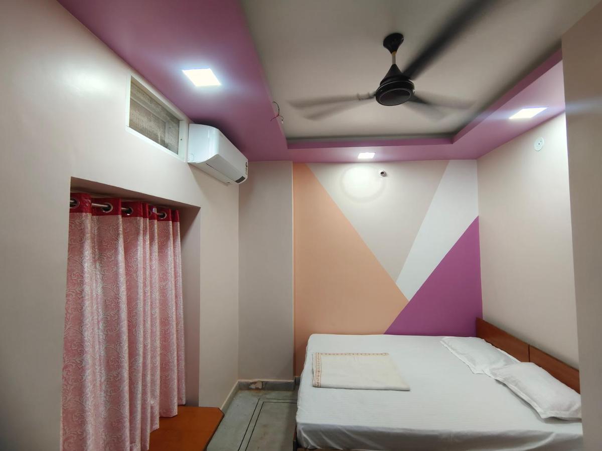 Hotel Anjali Ujjain Buitenkant foto