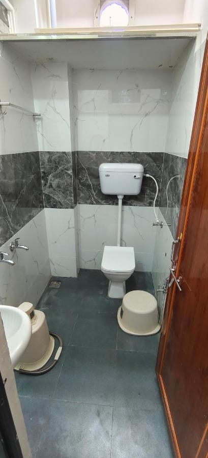 Hotel Anjali Ujjain Buitenkant foto