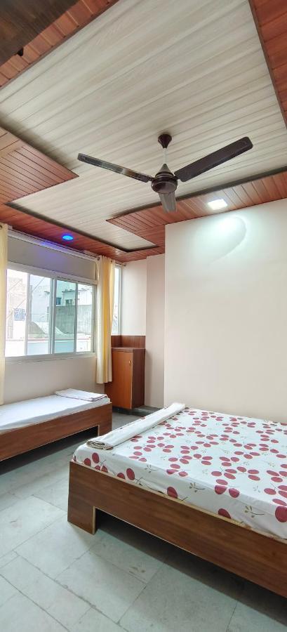 Hotel Anjali Ujjain Buitenkant foto