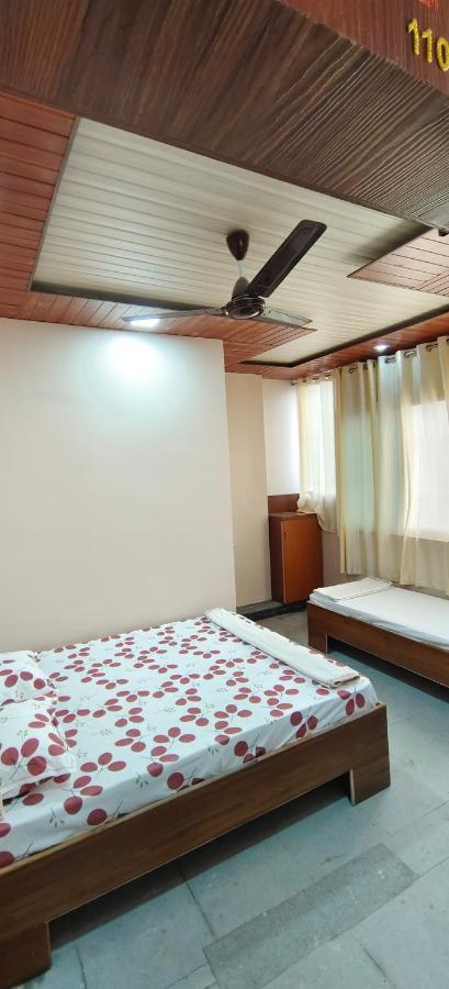 Hotel Anjali Ujjain Buitenkant foto