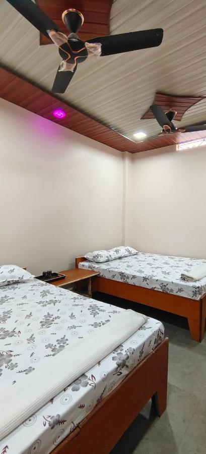 Hotel Anjali Ujjain Buitenkant foto