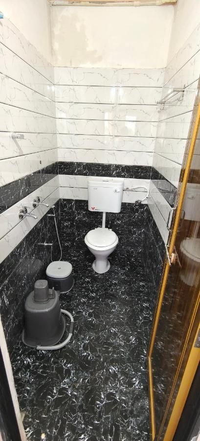 Hotel Anjali Ujjain Buitenkant foto
